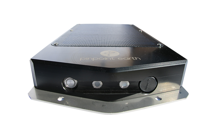 A vessel monitoring unit: Pinpoint Earth PICO TITAN (Hybrid)